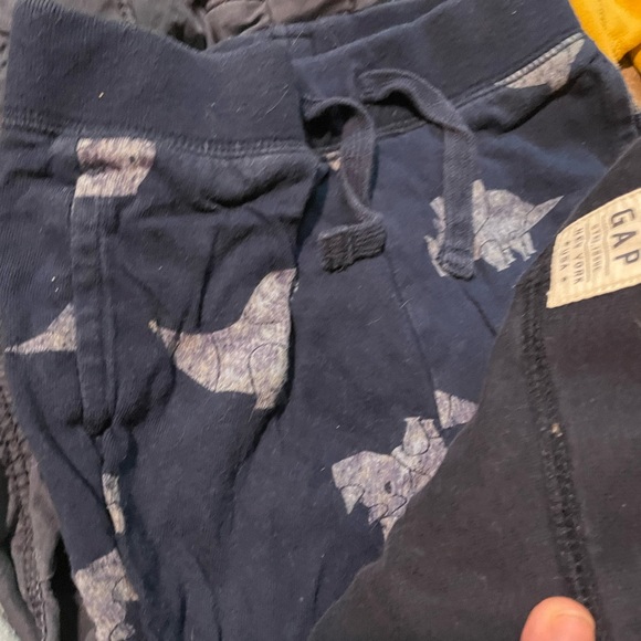 Baby gap boys bundle 12-18months - Picture 4 of 4